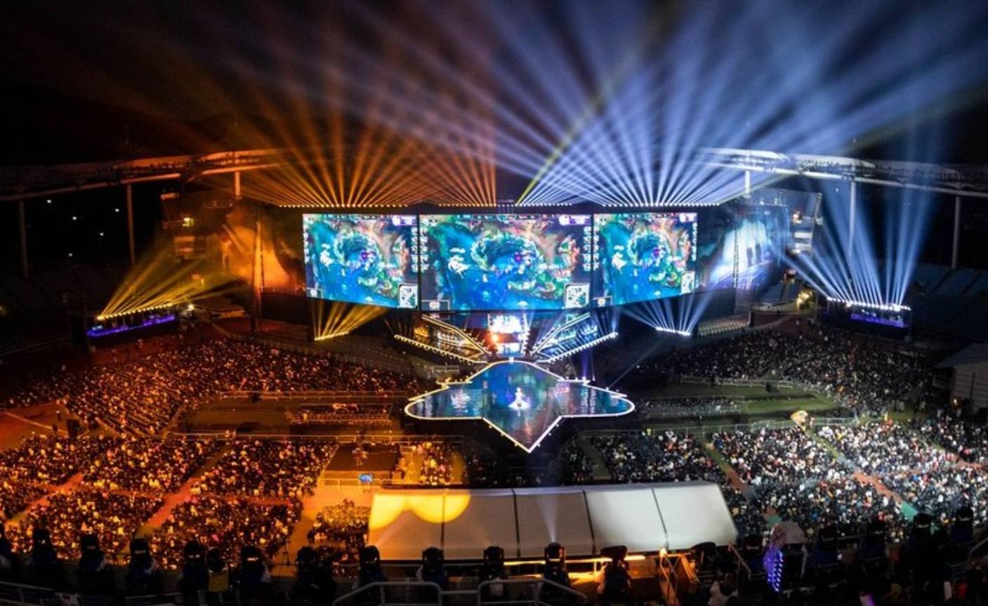 Navi 对阵 Apeks ， Fnatic 对阵 Karmine Corp — VCT 2025： EMEA 第二阶段